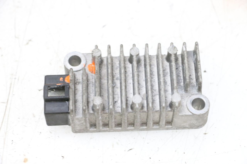 photo de REGULATOR ŁADOWANIA YAMAHA NEOS NEO'S 4T 50 (2008 - 2016) - Widok główny