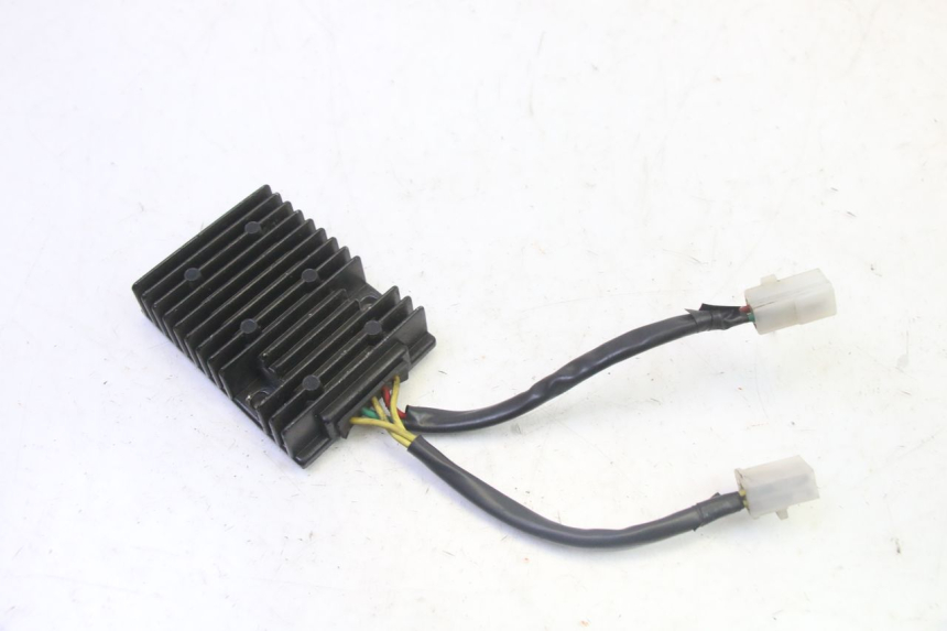 photo de REGULATOR ŁADOWANIA KYMCO LIKE 4T 50 (2019 - 2025) - Szczegół części