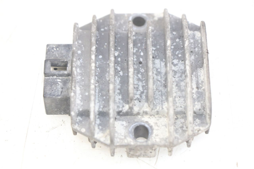 photo de REGULATOR ŁADOWANIA GILERA NEXUS 125 (2007 - 2009) - Widok główny