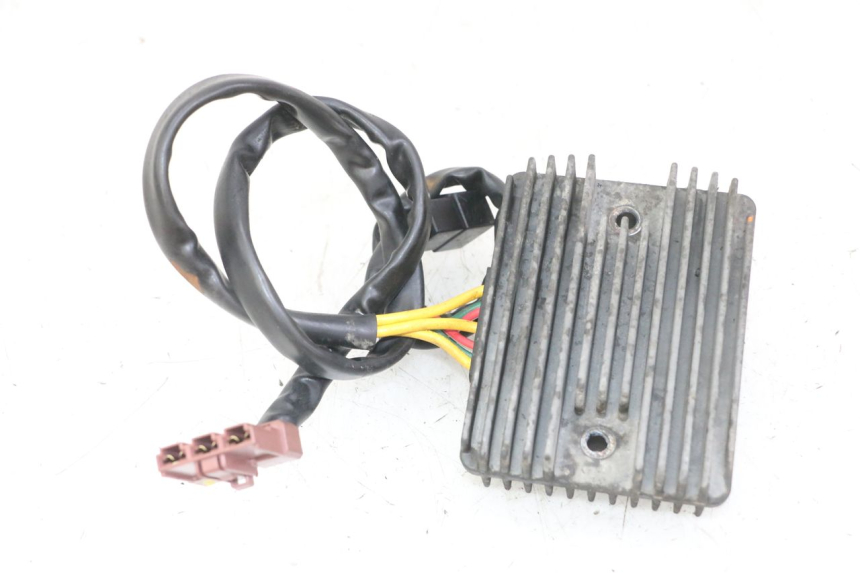 photo de REGULATOR ŁADOWANIA GILERA NEXUS 125 (2009 - 2013) - Widok główny