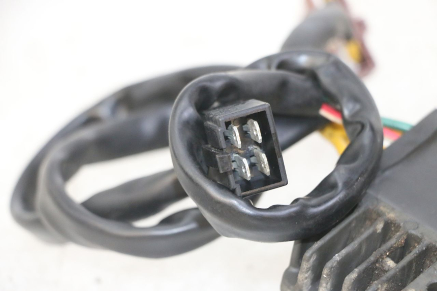 photo de REGULATOR ŁADOWANIA GILERA NEXUS 125 (2009 - 2013) - Widok ogólny