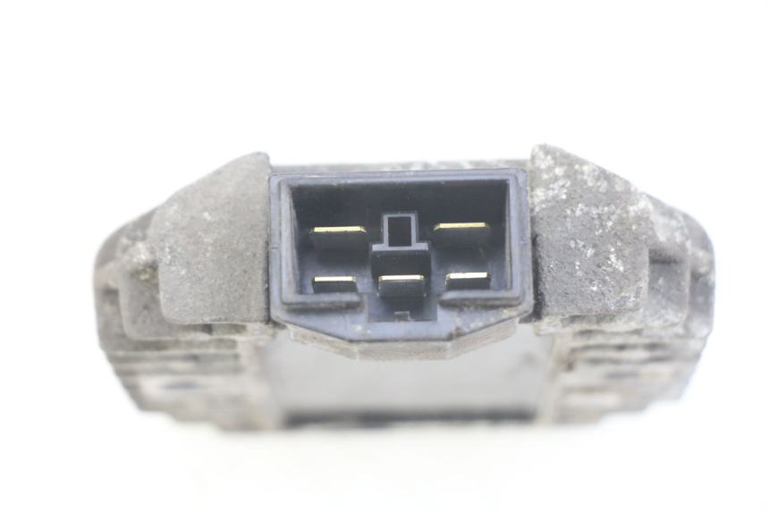photo de REGULATOR ŁADOWANIA HONDA NHX LEAD 110 (2008 - 2010) - Zoom stanu zużycia
