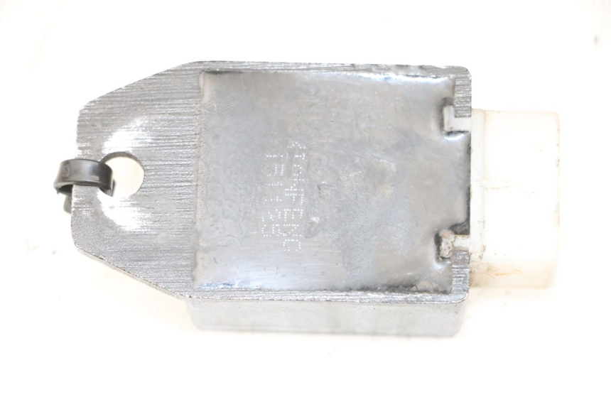 photo de REGULATOR ŁADOWANIA NITRO MOTORS SPEEDY 125 - Zbliżenie techniczne