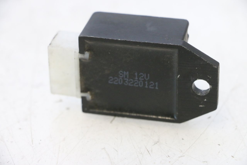 photo de REGULATOR ŁADOWANIA JM MOTORS OLDIES 4T 50 (2010 - 2020) - Zoom stanu zużycia