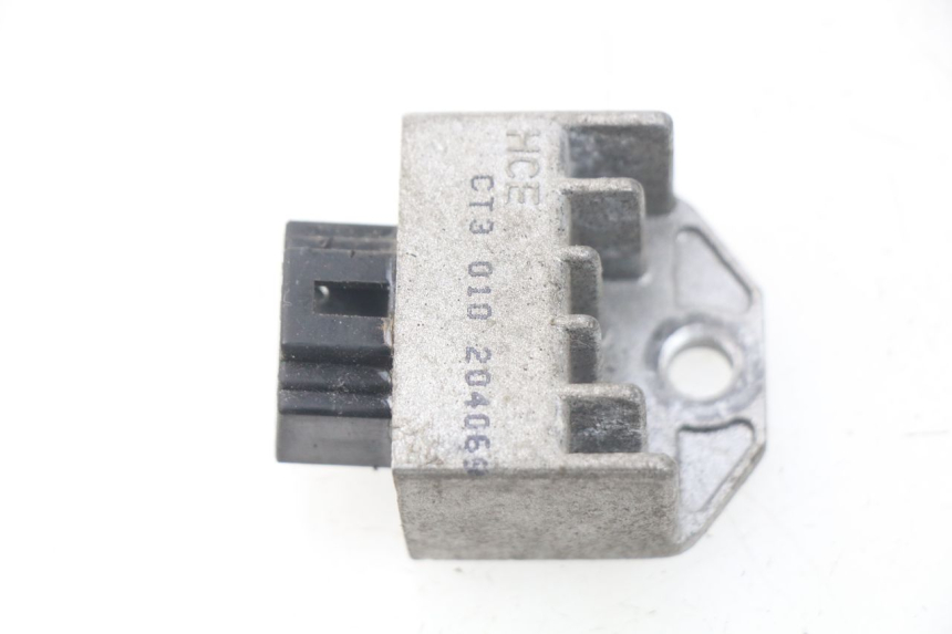 photo de REGULATOR ŁADOWANIA SYM ORBIT 2 4T 50 (2008 - 2017) - Widok główny