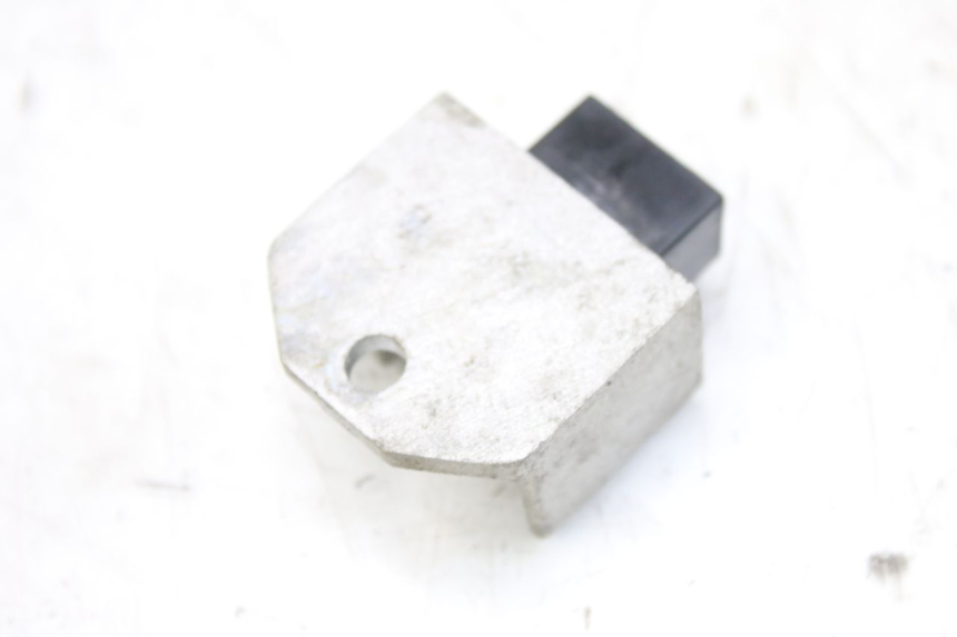 photo de REGULATOR ŁADOWANIA SYM ORBIT 2 4T 50 (2008 - 2017) - Zoom stanu zużycia