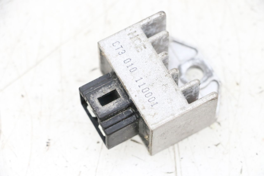 photo de REGULATOR ŁADOWANIA SYM ORBIT 2 50 (2008 - 2014) - Widok główny