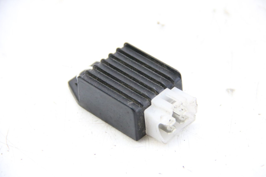 photo de REGULATOR ŁADOWANIA IMF INDUSTRIE PACH 4T 50 (2009 - 2018) - Widok główny