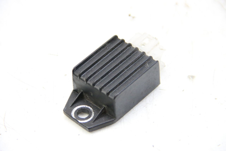 photo de REGULATOR ŁADOWANIA IMF INDUSTRIE PACH 4T 50 (2009 - 2018) - Szczegół części