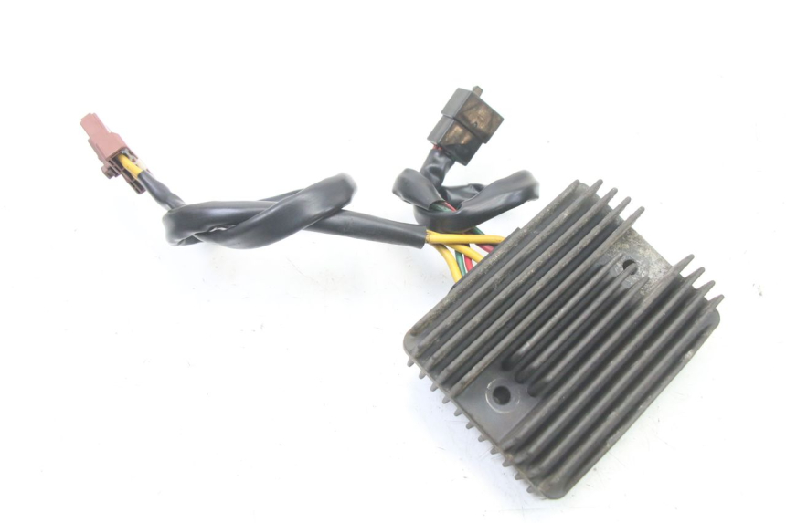 photo de REGULATOR ŁADOWANIA PEUGEOT CITYSTAR 125 (2011 - 2017) - Zoom stanu zużycia