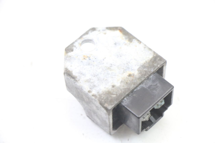 photo de REGULATOR ŁADOWANIA PEUGEOT CITYSTAR 50 (2013 - 2017) - Inny kąt widzenia