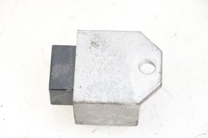 photo de REGULATOR ŁADOWANIA PEUGEOT CITYSTAR 50 (2013 - 2017) - Szczegół części