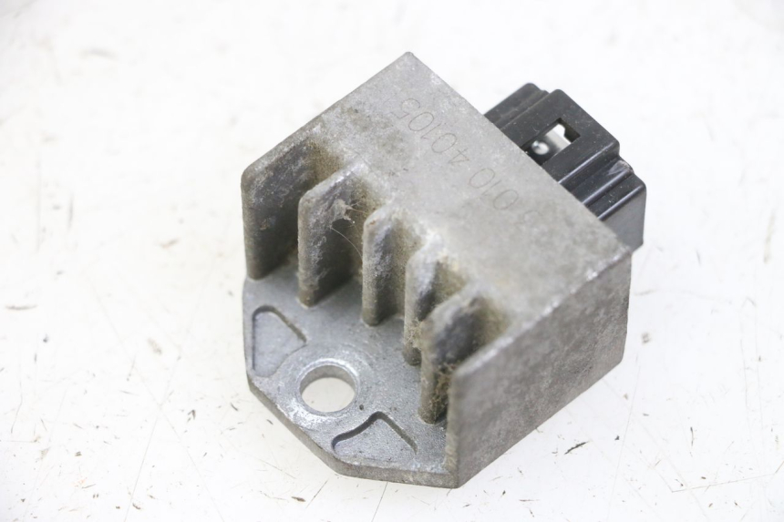 photo de REGULATOR ŁADOWANIA PEUGEOT TWEET 4T 50 (2014 - 2019) - Inny kąt widzenia