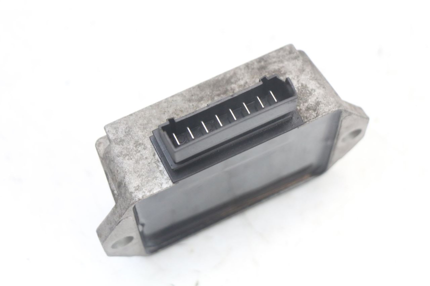 photo de REGULATOR ŁADOWANIA PIAGGIO NEW TYPHOON 50 (2010 - 2017) - Zoom stanu zużycia