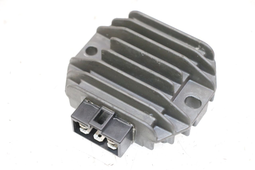 photo de REGULATOR ŁADOWANIA PIAGGIO VESPA LX 150 (2005 - 2013) - Widok główny