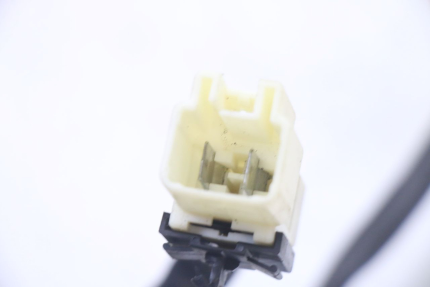 photo de REGULATOR ŁADOWANIA PIAGGIO VESPA LX IE 125 (2010 - 2012) - Zbliżenie techniczne