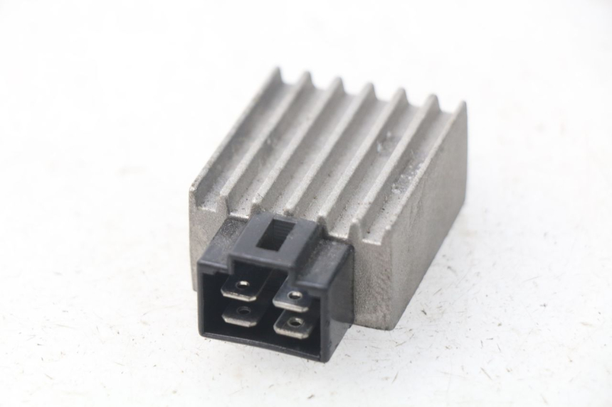 photo de REGULATOR ŁADOWANIA KEEWAY PIXEL 50 (2008 - 2011) - Szczegół części