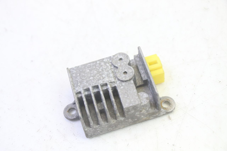 photo de REGULATOR ŁADOWANIA EFUN PUSA 1 - Widok główny