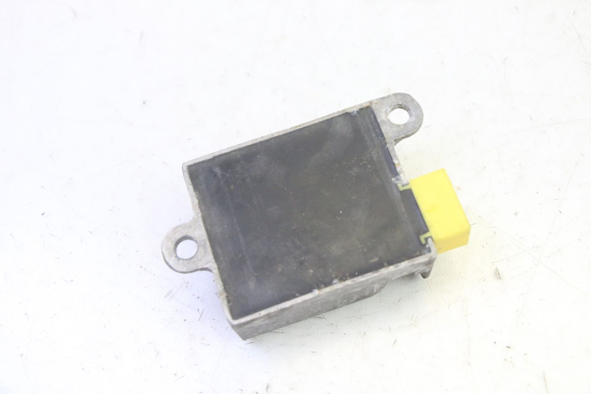 photo de REGULATOR ŁADOWANIA EFUN PUSA 1 - Zbliżenie techniczne