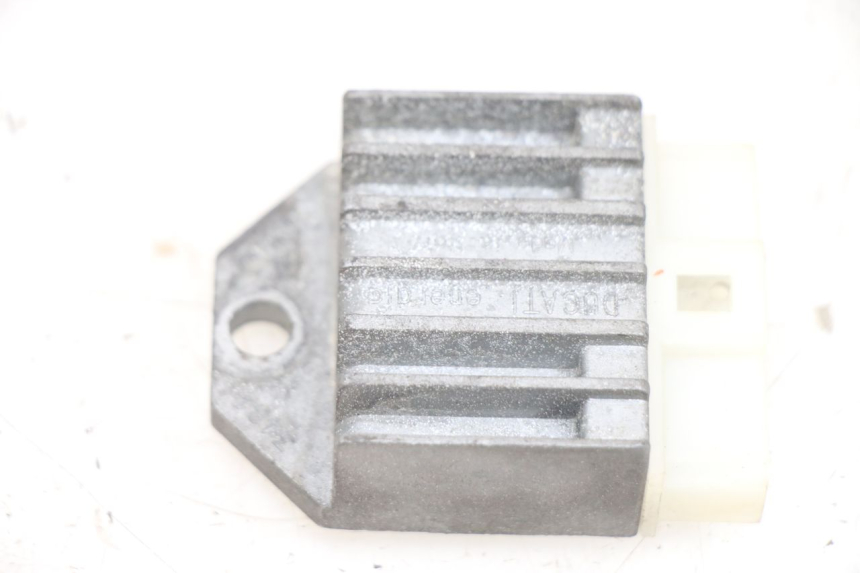 photo de REGULATOR ŁADOWANIA GILERA RK 50 (1996 - 1999) - Widok główny