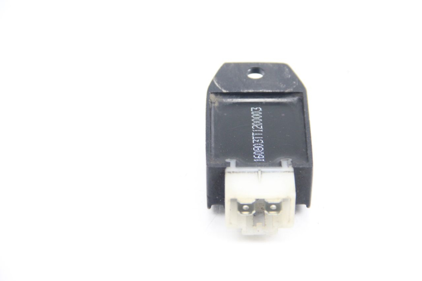 photo de REGULATOR ŁADOWANIA TNT MOTOR ROMA 10' 2T 50 (2011 - 2018) - Inny kąt widzenia