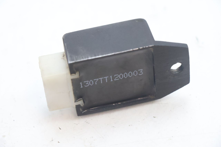 photo de REGULATOR ŁADOWANIA TNT MOTOR ROMA 10' 2T 50 (2011 - 2018) - Inny kąt widzenia
