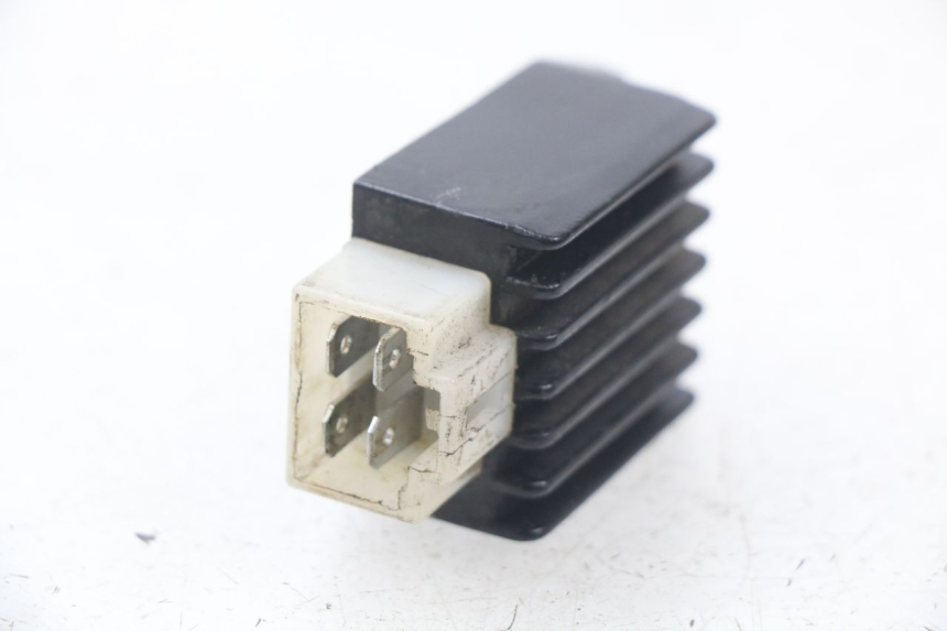 photo de REGULATOR ŁADOWANIA TNT MOTOR ROMA 10' 4T 50 (2007 - 2018) - Szczegół części