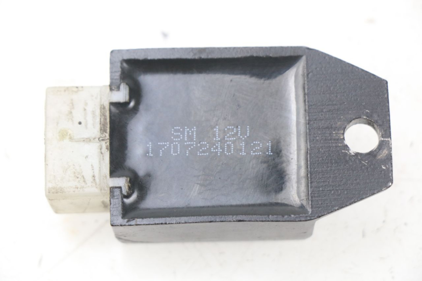 photo de REGULATOR ŁADOWANIA TNT MOTOR ROMA 10' 4T 50 (2007 - 2018) - Zoom stanu zużycia