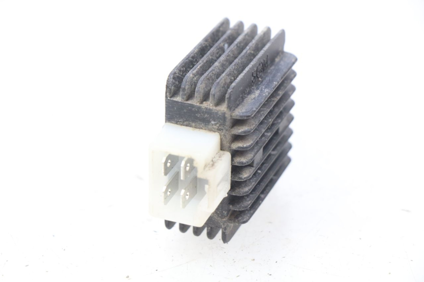 photo de REGULATOR ŁADOWANIA TNT MOTOR ROMA 10' 4T 50 (2007 - 2018) - Szczegół części