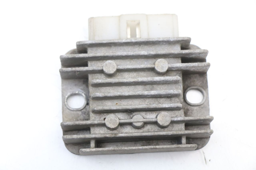 photo de REGULATOR ŁADOWANIA TNT MOTOR ROMA 10' 4T 50 (2007 - 2018) - Szczegół części