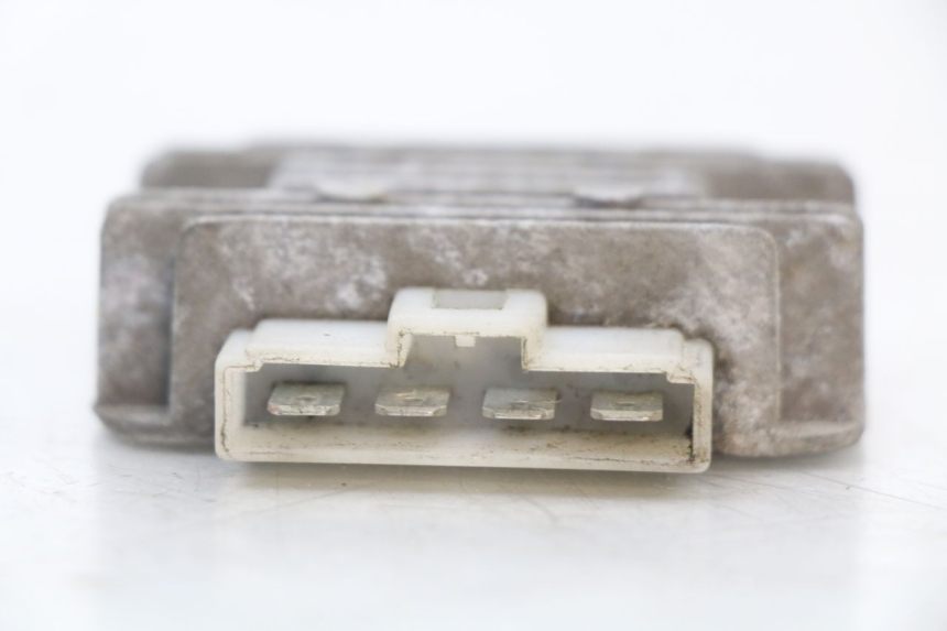 photo de REGULATOR ŁADOWANIA TNT MOTOR ROMA 10' 4T 50 (2007 - 2018) - Zoom stanu zużycia