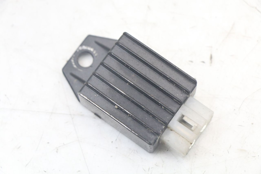 photo de REGULATOR ŁADOWANIA TNT MOTOR ROMA 10' 4T 50 (2007 - 2018) - Szczegół części