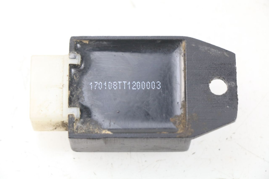 photo de REGULATOR ŁADOWANIA TNT MOTOR ROMA 12' 2T 50 (2007 - 2018) - Zoom stanu zużycia