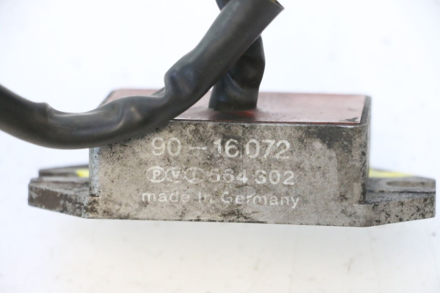 photo de REGULATOR ŁADOWANIA MZ RT 125 (2000 - 2008) - Zoom stanu zużycia