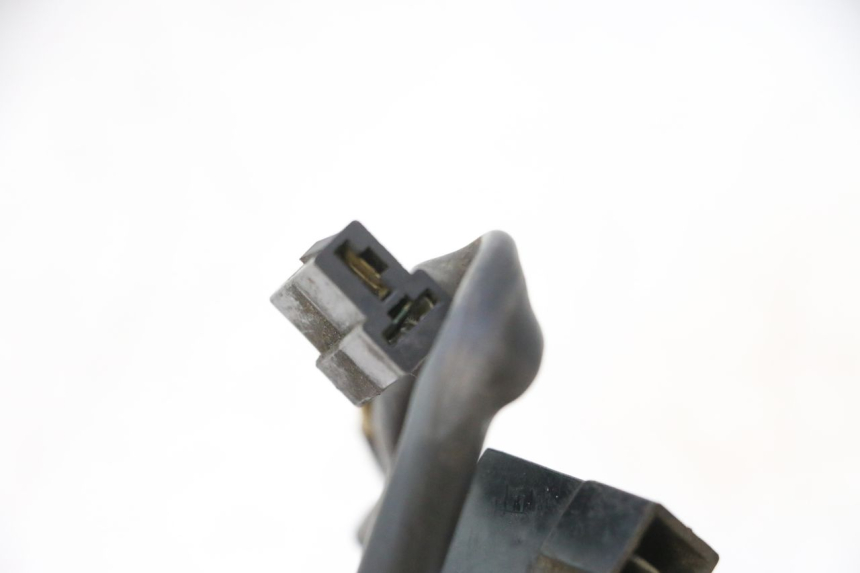 photo de REGULATOR ŁADOWANIA MZ RT 125 (2000 - 2008) - Zbliżenie techniczne