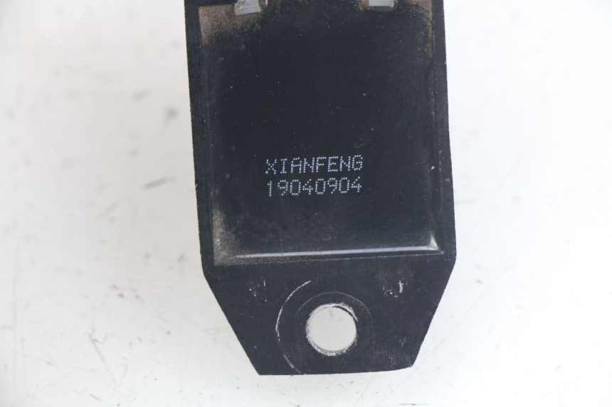 photo de REGULATOR ŁADOWANIA APOLLO RXF 125 - Inny kąt widzenia