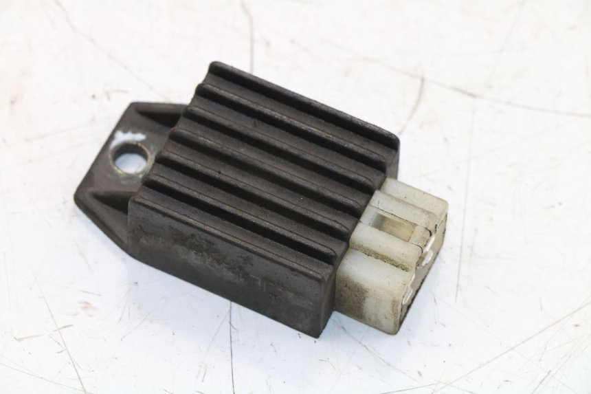 photo de REGULATOR ŁADOWANIA DAELIM S4 50 (2010 - 2015) - Widok główny