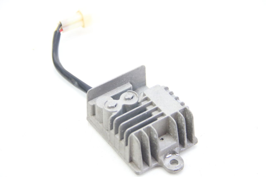 photo de REGULATOR ŁADOWANIA LVNENG S5 1 (2019 - 2023) - Szczegół części