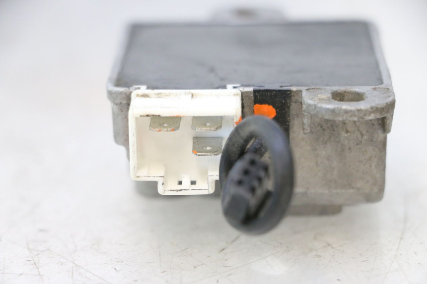 photo de REGULATOR ŁADOWANIA BAIKU SAKURA 1 (2021 - 2025) - Inny kąt widzenia