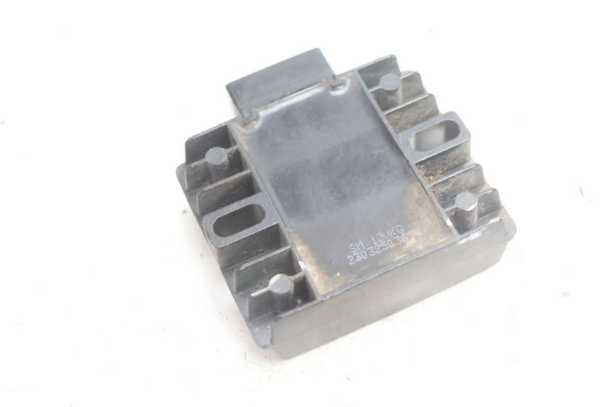 photo de REGULATOR ŁADOWANIA JM MOTORS SANTANA EVO 50 (2024 - 2026) - Zoom stanu zużycia
