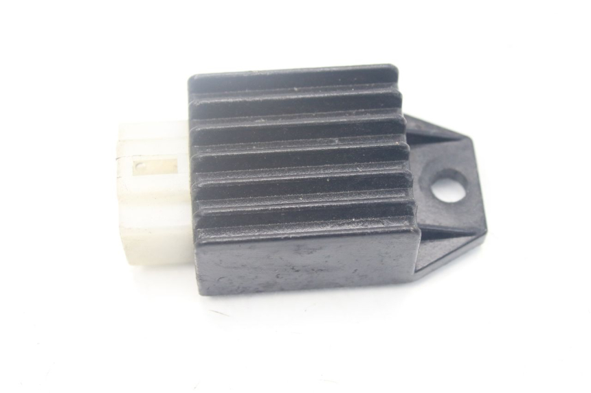 photo de REGULATOR ŁADOWANIA JM MOTORS SANTANA 50 (2014 - 2023) - Widok główny