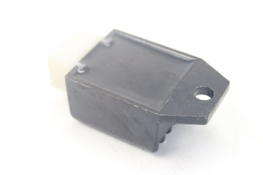 photo de REGULATOR ŁADOWANIA JM MOTORS SANTANA 50 (2014 - 2023) - Szczegół części