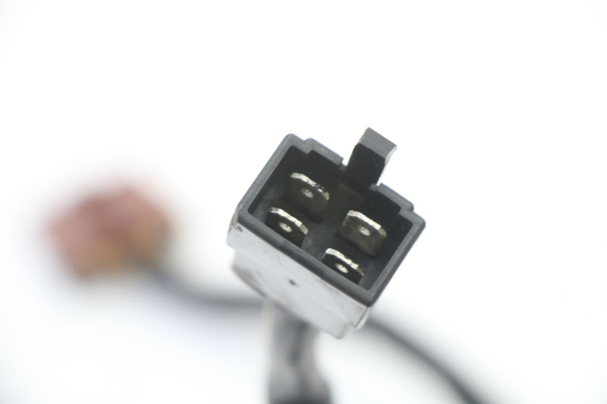 photo de REGULATOR ŁADOWANIA PEUGEOT SATELIS COMPRESSOR K15 125 (2006 - 2009) - Punkty mocowania