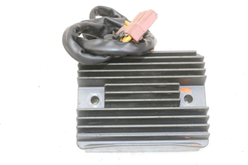 photo de REGULATOR ŁADOWANIA PEUGEOT SATELIS 125 (2013 - 2018) - Widok główny