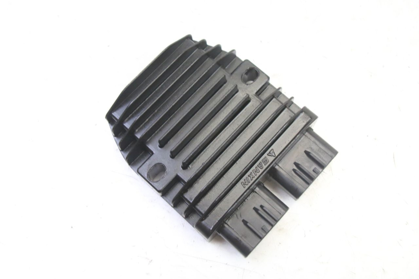 photo de REGULATOR ŁADOWANIA PEUGEOT SATELIS 125 (2013 - 2018) - Widok główny