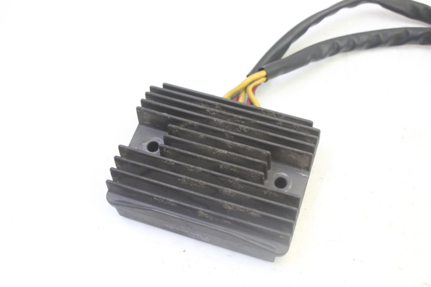 photo de REGULATOR ŁADOWANIA PEUGEOT SATELIS 125 (2013 - 2018) - Szczegół części