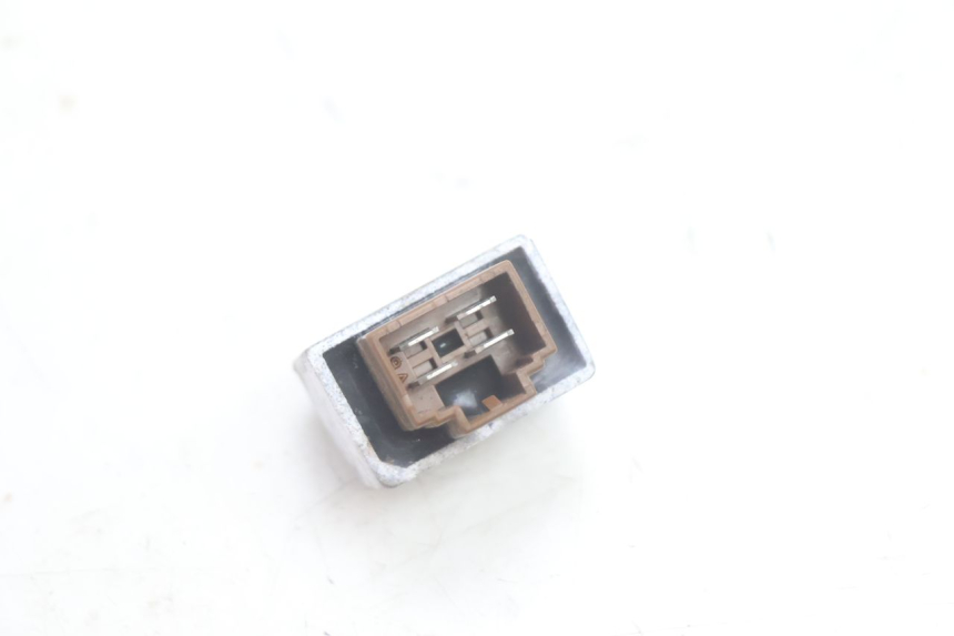 photo de REGULATOR ŁADOWANIA HONDA SCV LEAD 100 (2003 - 2007) - Zoom stanu zużycia