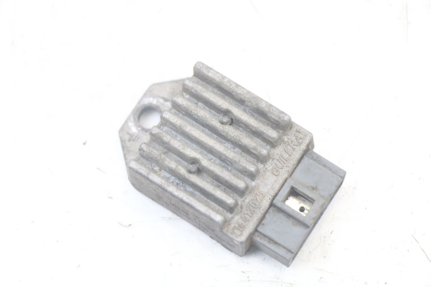 photo de REGULATOR ŁADOWANIA DERBI SENDA SM X-TREME 50 (2006 - 2010) - Widok główny