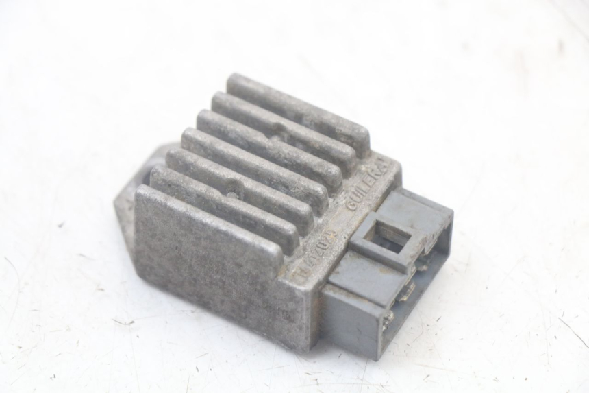 photo de REGULATOR ŁADOWANIA DERBI SENDA SM X-TREME 50 (2006 - 2010) - Szczegół części