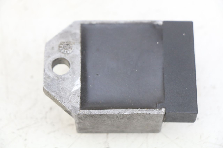 photo de REGULATOR ŁADOWANIA GAS-GAS SM ROOKIE 50 (2001 - 2005) - Zoom stanu zużycia